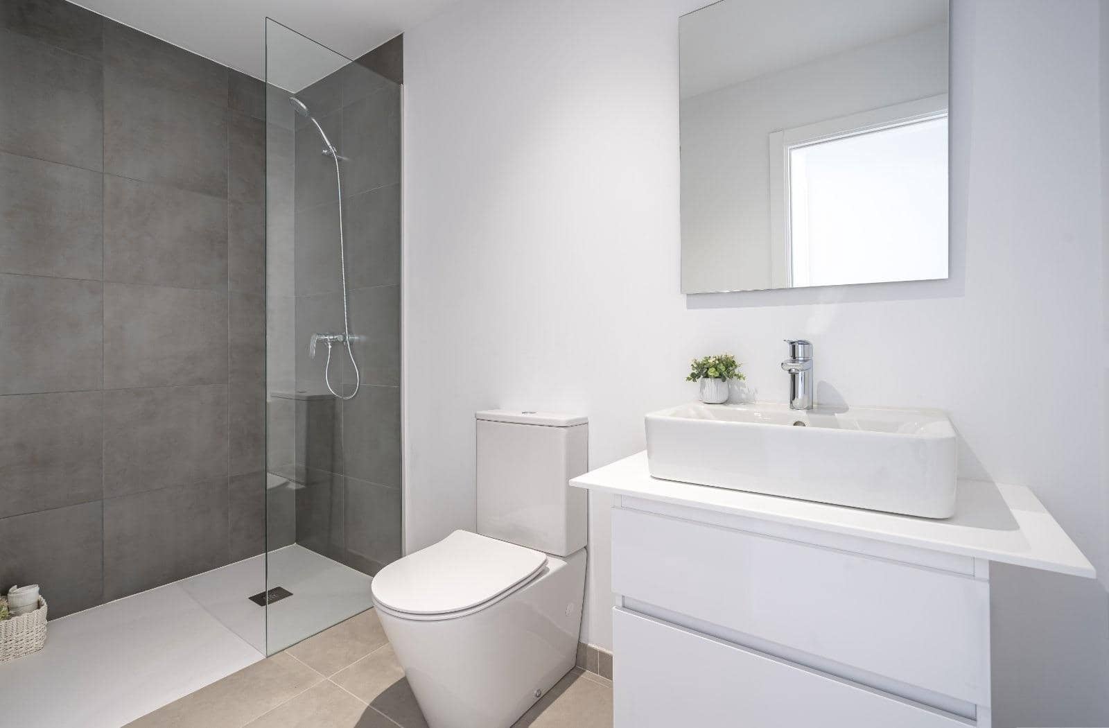 4 quarto Moradia para venda em Cala Romantica com piscina - 677 000 € (Ref: 8579928)