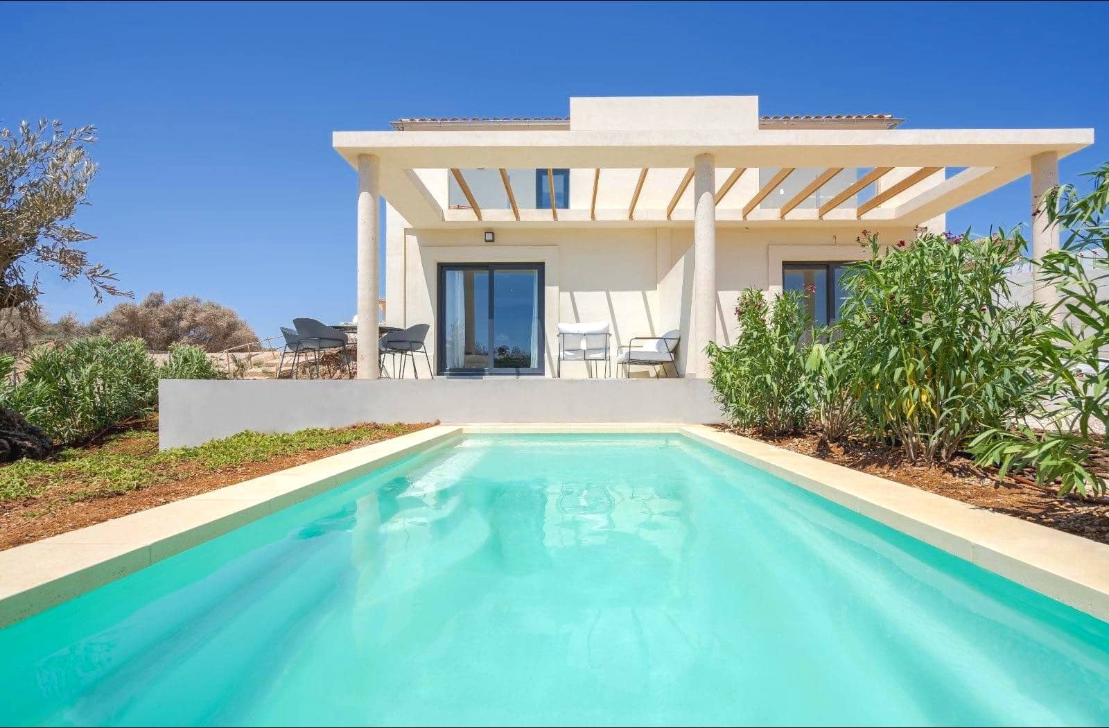 2 quarto Moradia para venda em Cala Romantica com piscina - 385 000 € (Ref: 8579930)