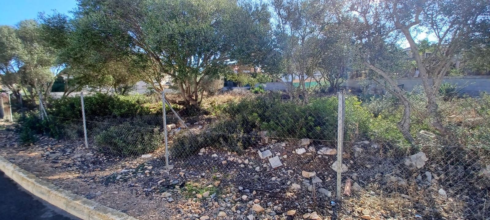 Building Plot for sale in Llucmajor - € 450,000 (Ref: 8582500)