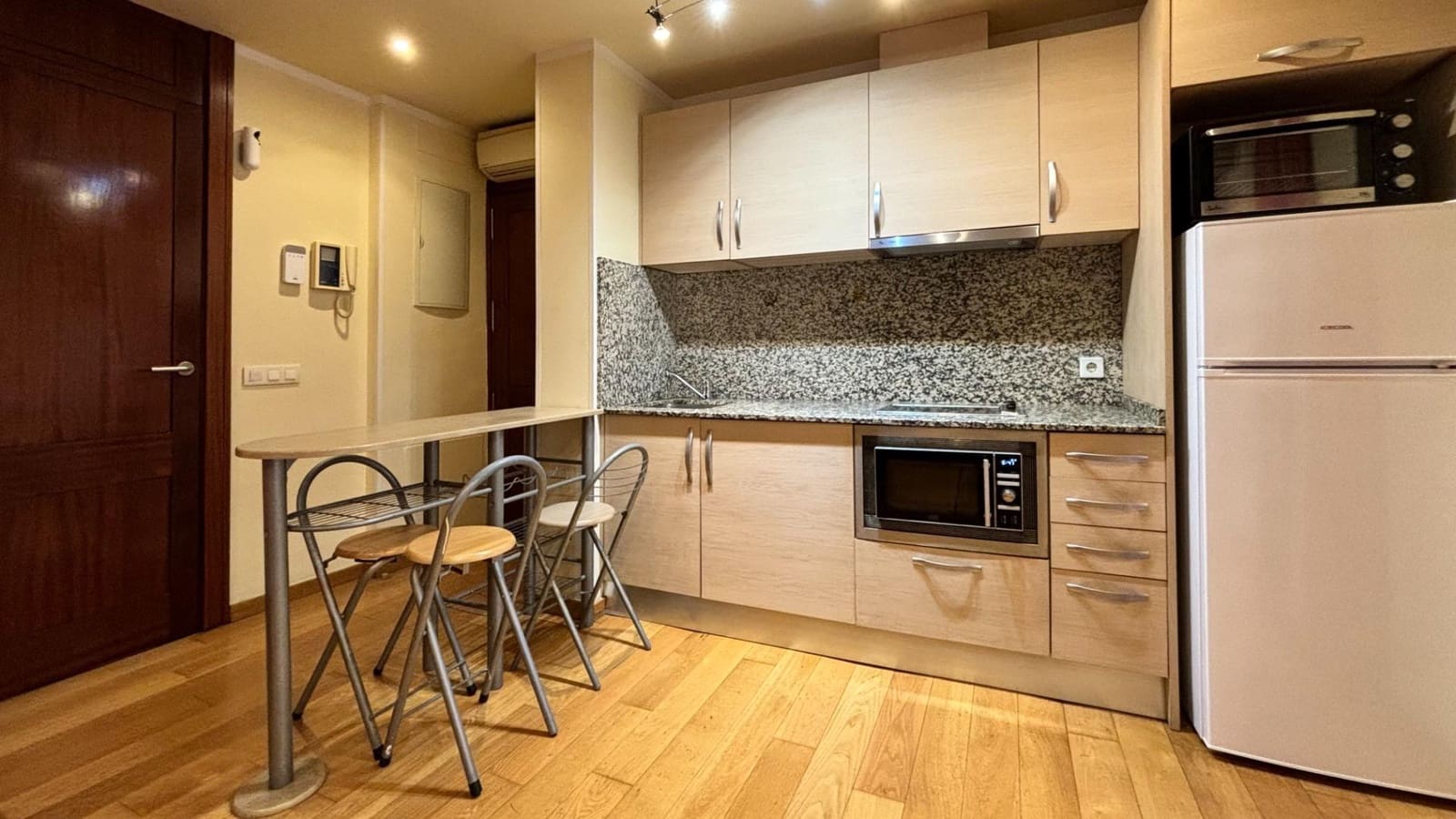 1 soveværelse Lejlighed til salg i Palma de Mallorca - € 390.000 (Ref: 8645311)