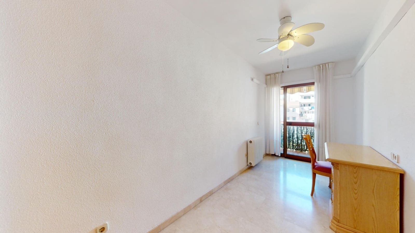3 soveværelse Penthouse til salg i Palma de Mallorca med garage - € 400.000 (Ref: 8760303)