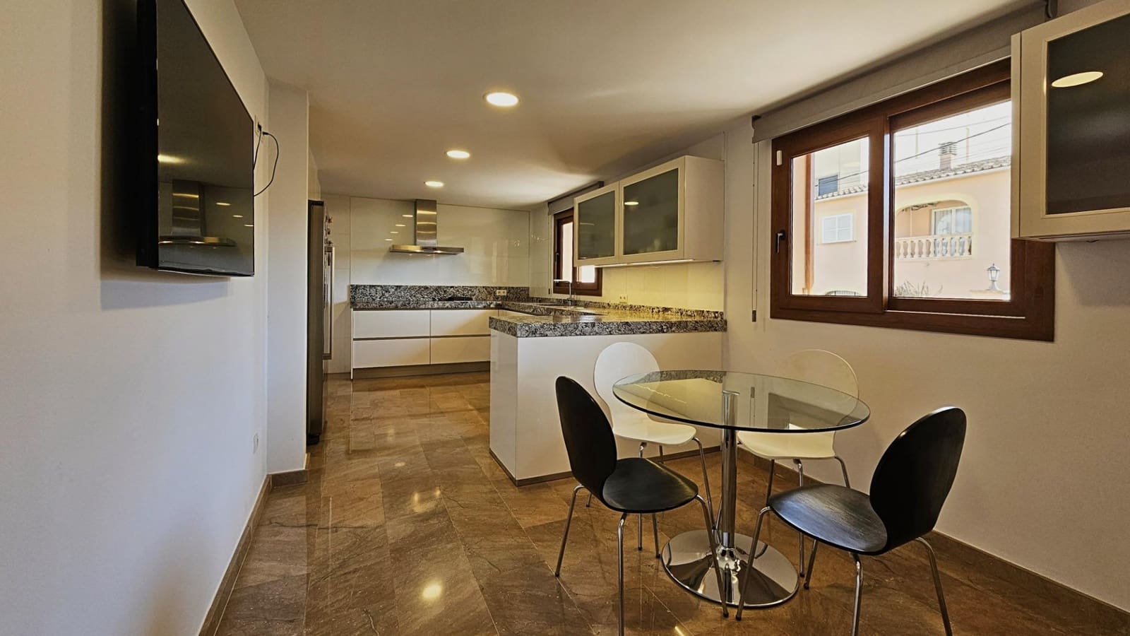 4 bedroom Villa for sale in Palma de Mallorca with pool garage - € 1,450,000 (Ref: 8809656)