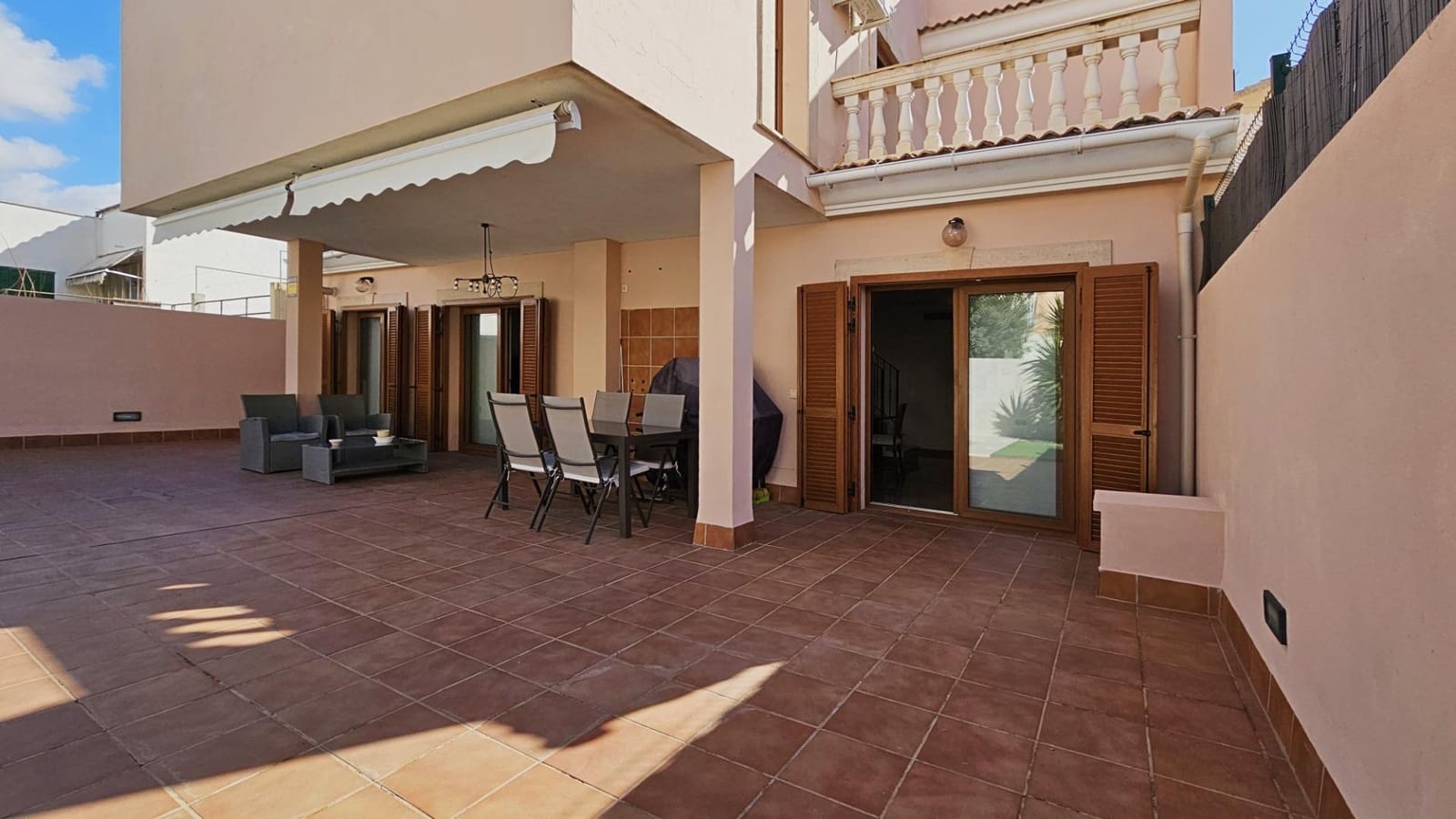 4 sovrum Villa till salu i Palma de Mallorca med pool garage - 1 450 000 € (Ref: 8809656)