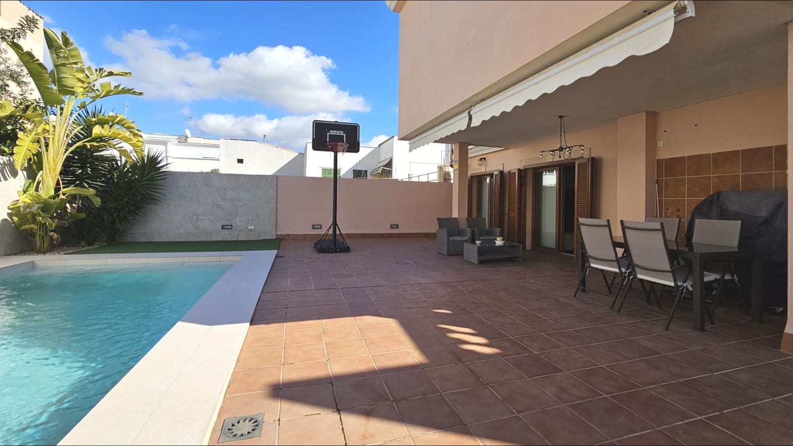 4 sovrum Villa till salu i Palma de Mallorca med pool garage - 1 450 000 € (Ref: 8809656)