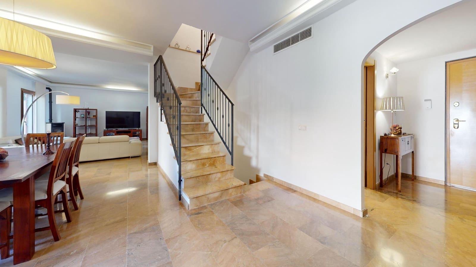 4 chambre Villa/Maison à vendre à Palma de Mallorca avec piscine garage - 1 450 000 € (Ref: 8809656)