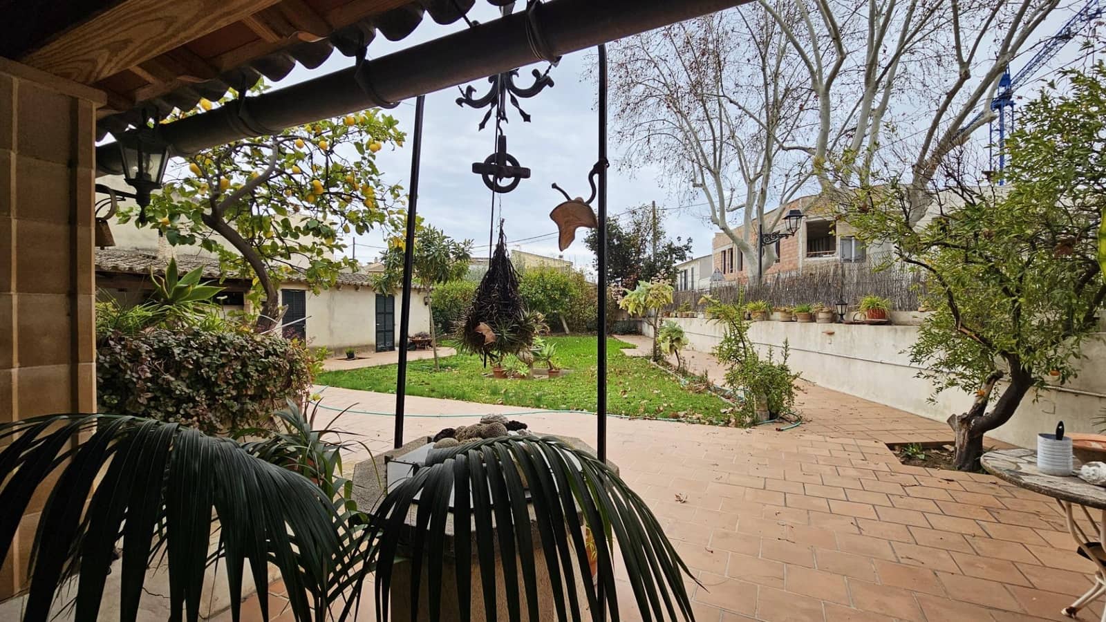 6 bedroom Villa for sale in Palma de Mallorca with garage - € 870,000 (Ref: 8841126)