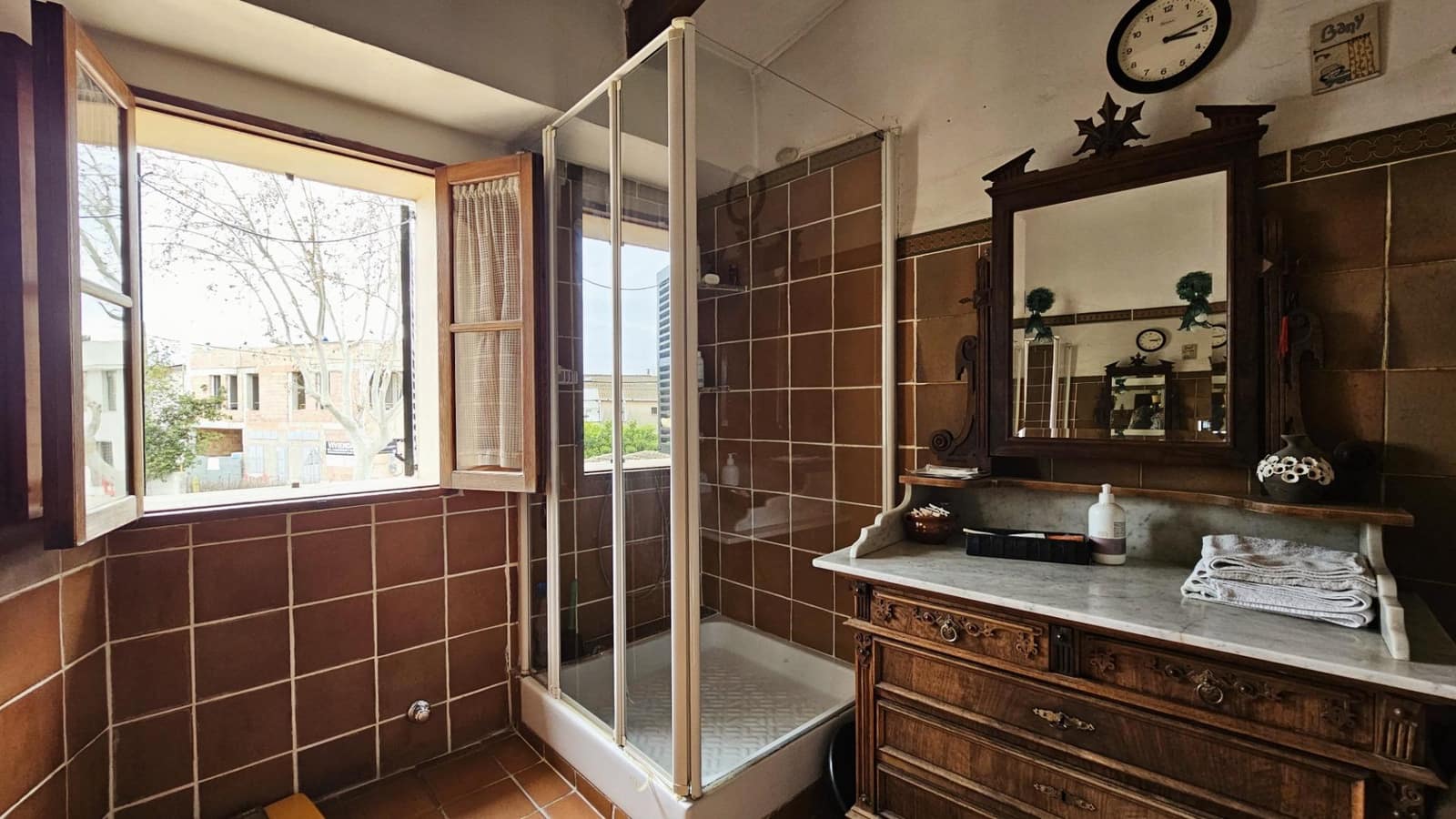 6 soverom Villa til salgs i Palma de Mallorca med garasje - € 850 000 (Ref: 8841126)