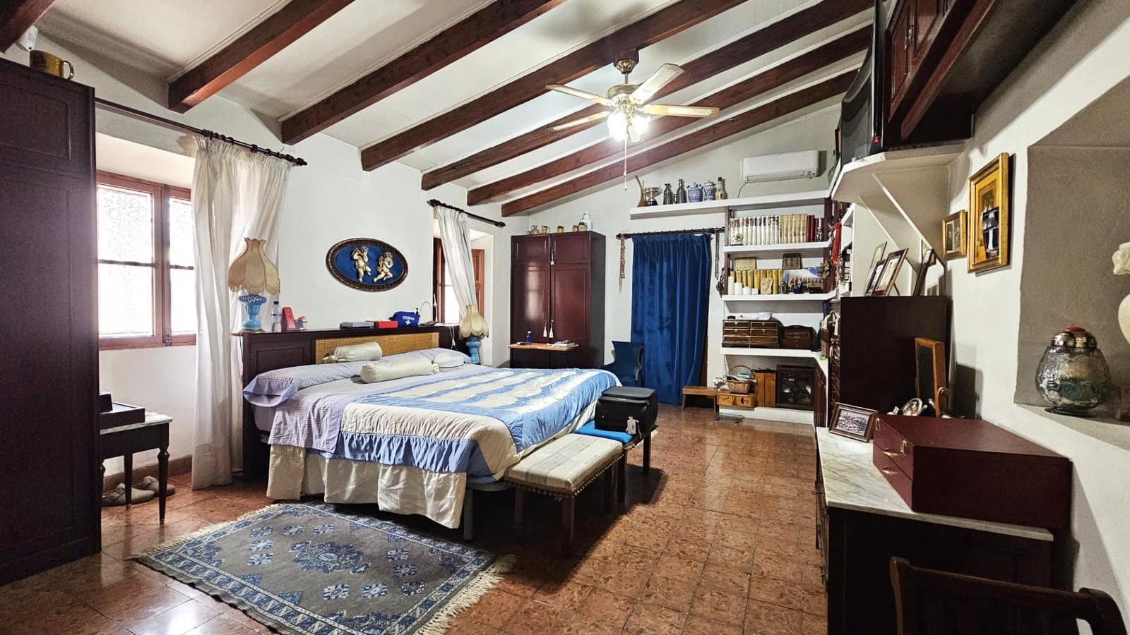6 soverom Villa til salgs i Palma de Mallorca med garasje - € 850 000 (Ref: 8841126)