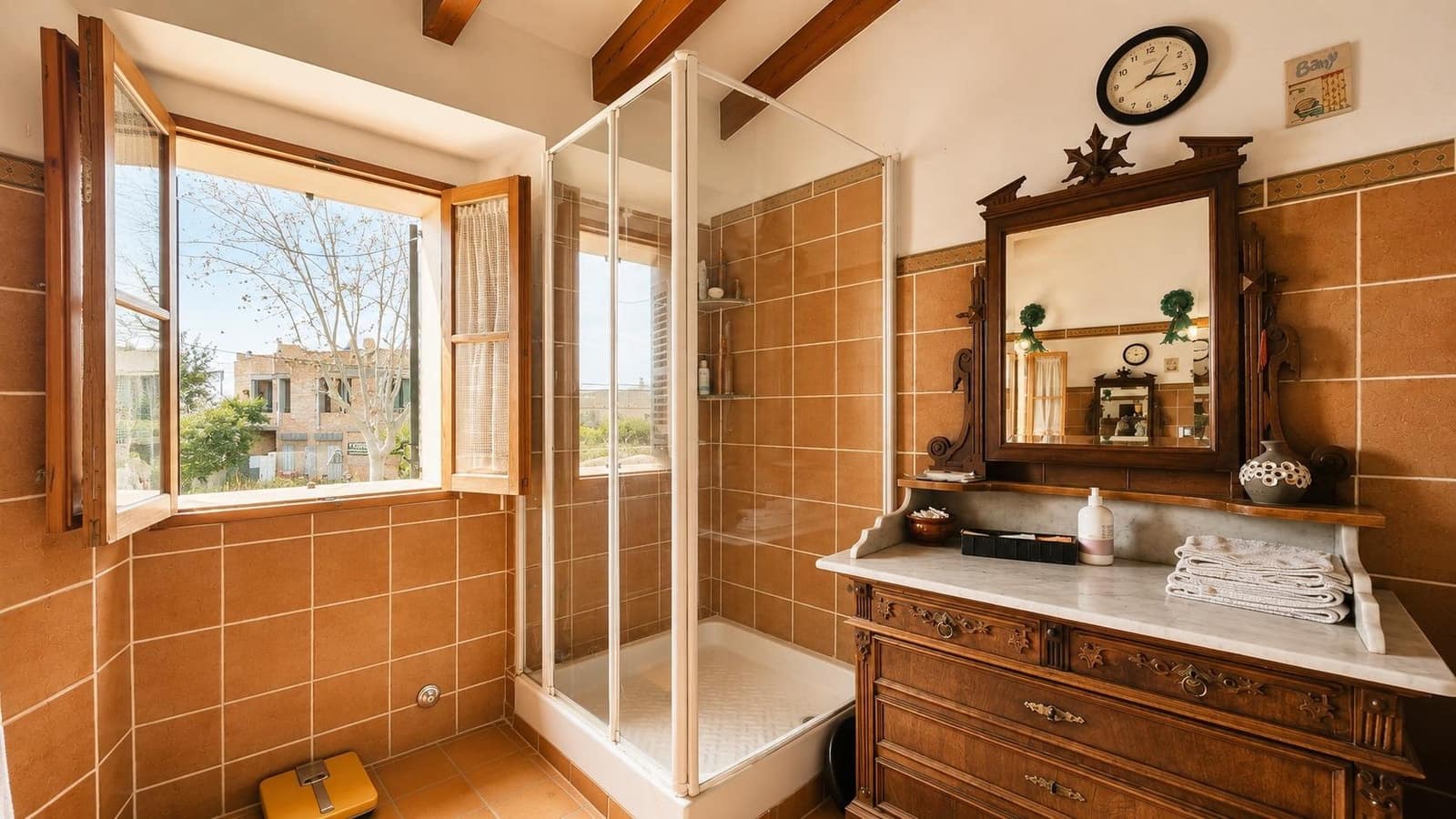 6 soverom Villa til salgs i Palma de Mallorca med garasje - € 850 000 (Ref: 8841126)