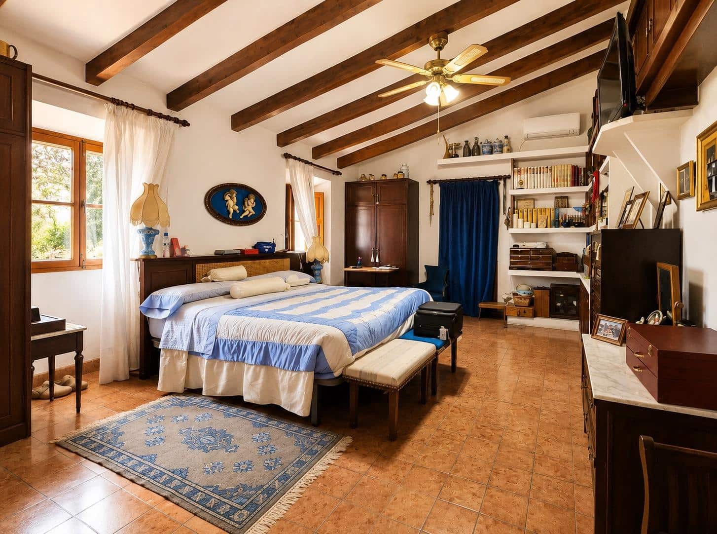 6 soverom Villa til salgs i Palma de Mallorca med garasje - € 850 000 (Ref: 8841126)