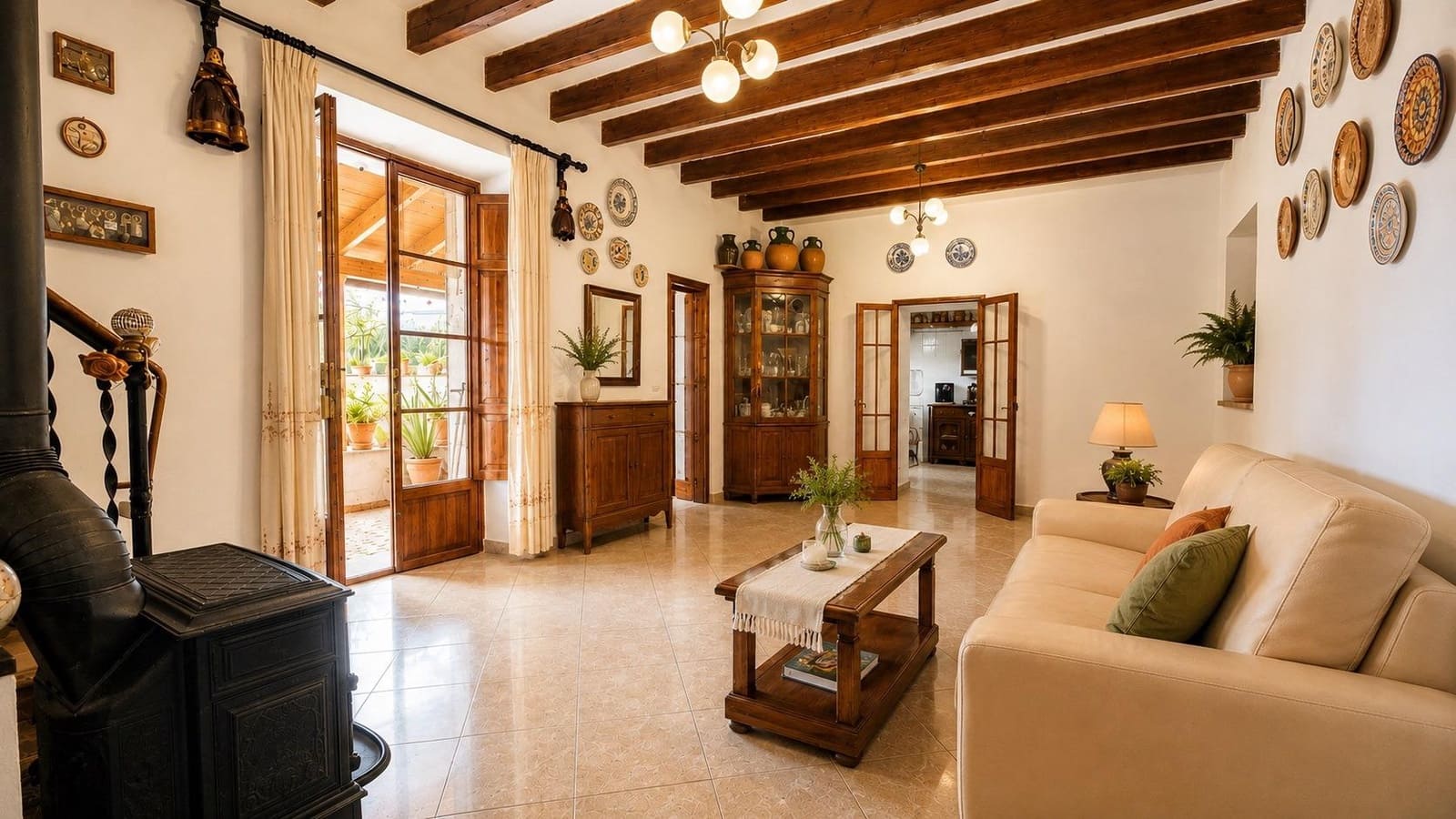 6 soverom Villa til salgs i Palma de Mallorca med garasje - € 850 000 (Ref: 8841126)