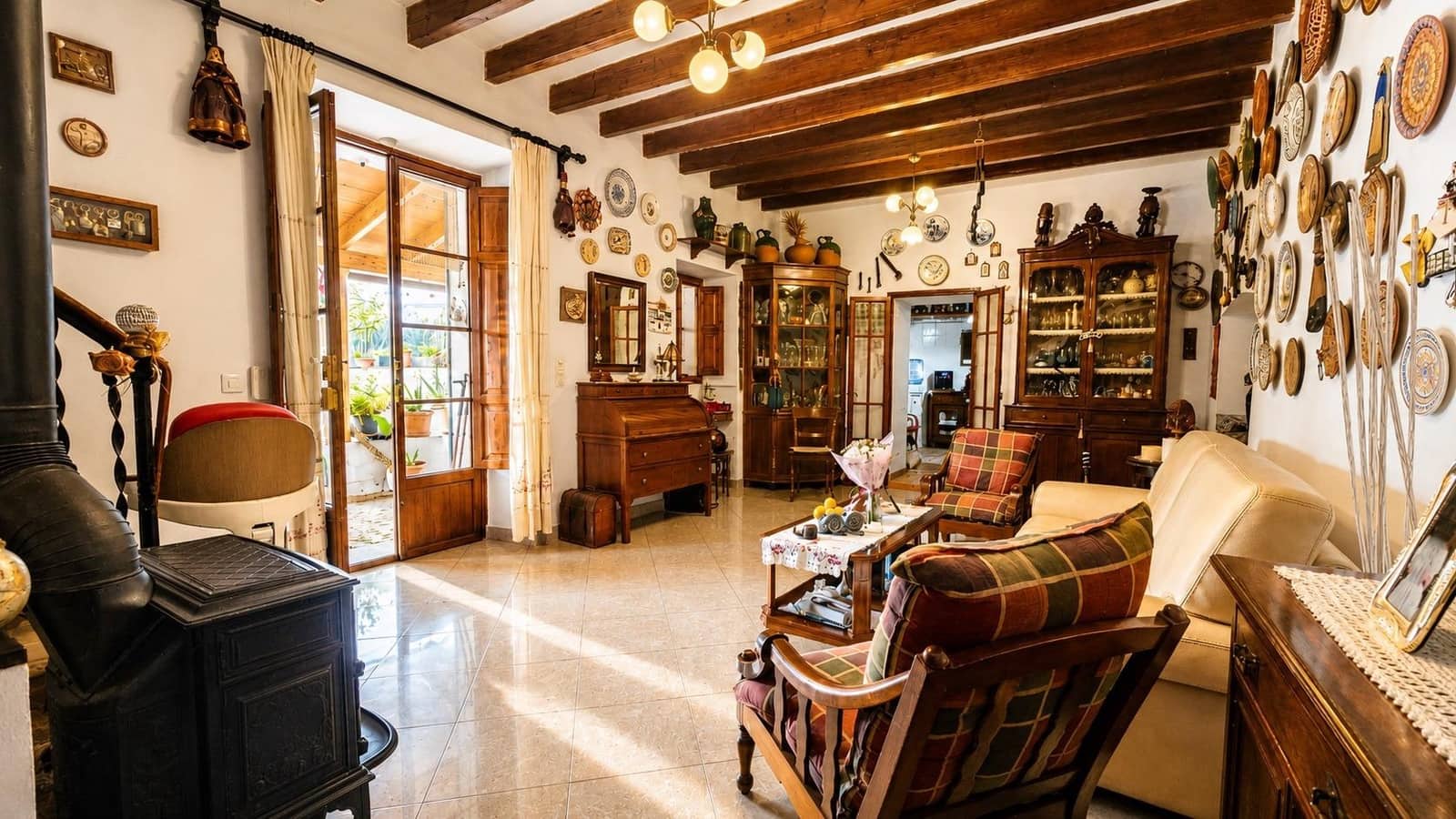 6 soverom Villa til salgs i Palma de Mallorca med garasje - € 850 000 (Ref: 8841126)
