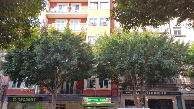 Kaupallinen myytävänä paikassa Palma de Mallorca - 500 000 € (Ref: 8888519)