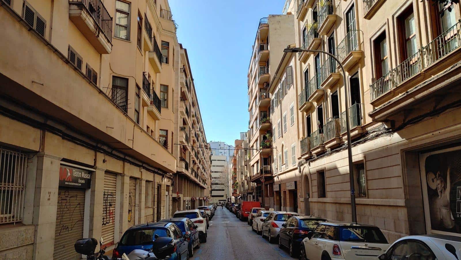 Erhverv til salg i Palma de Mallorca - € 450.000 (Ref: 8888521)