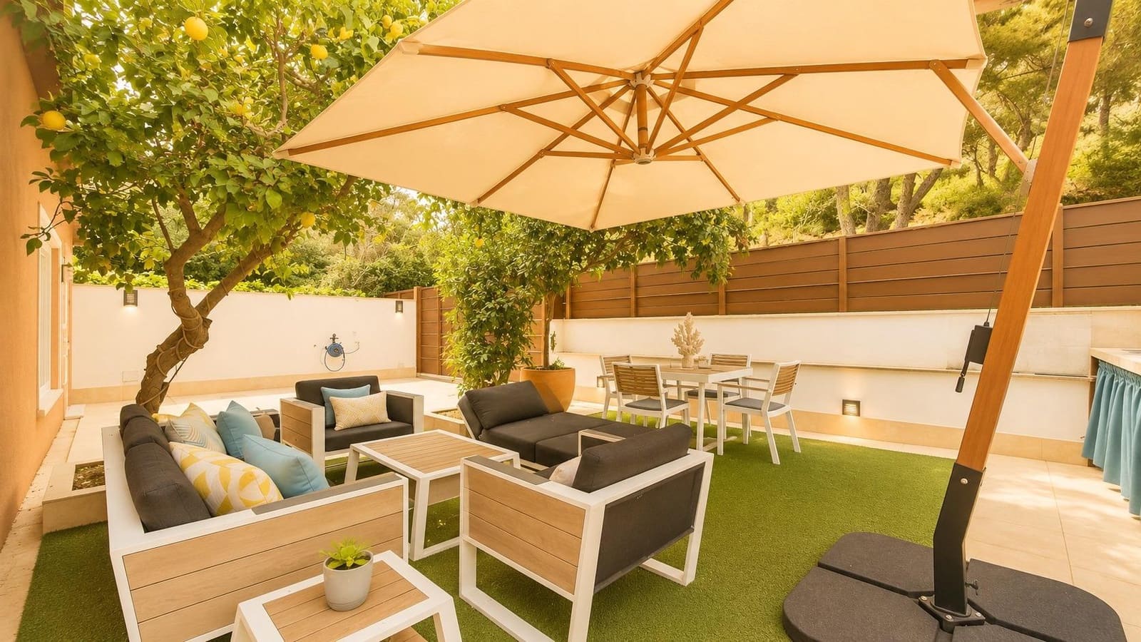 3 bedroom Apartment for sale in Calvia with garage - € 749,000 (Ref: 8946607)