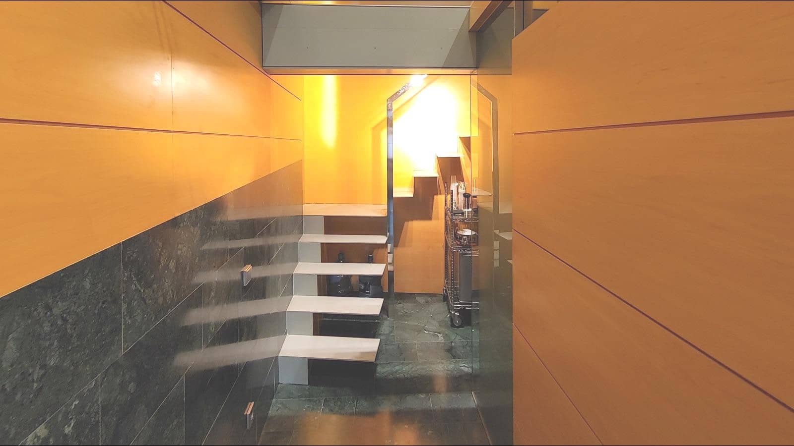 Commercial for sale in Palma de Mallorca - € 1,000,000 (Ref: 8950802)