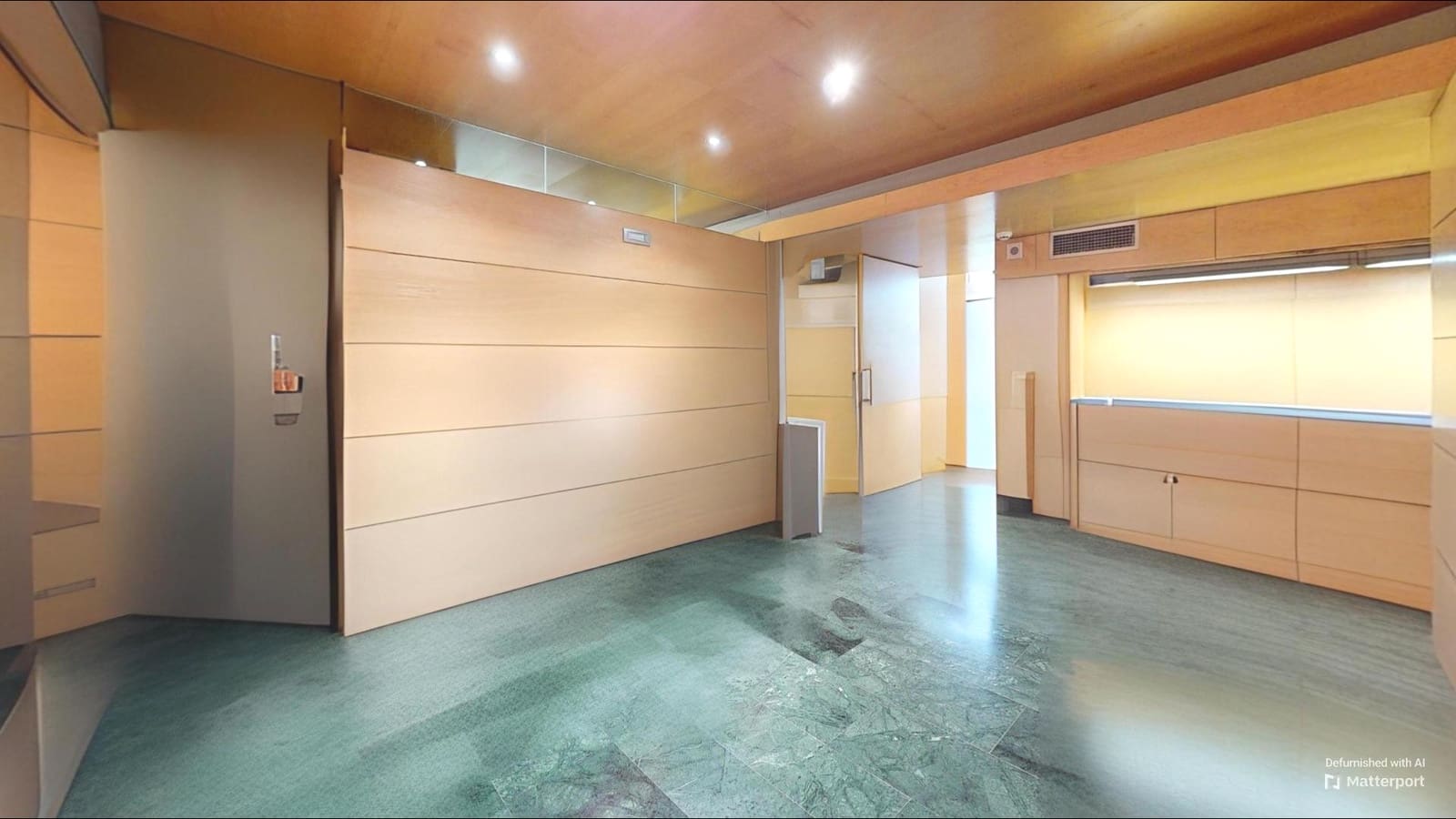 Commercial for sale in Palma de Mallorca - € 1,000,000 (Ref: 8950802)