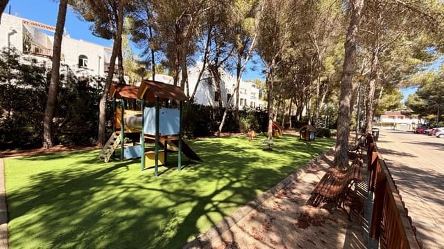 3 quarto Moradia em Banda para venda em Sol de Mallorca, Calvià com piscina garagem - 660 000 € (Ref: 8957243)