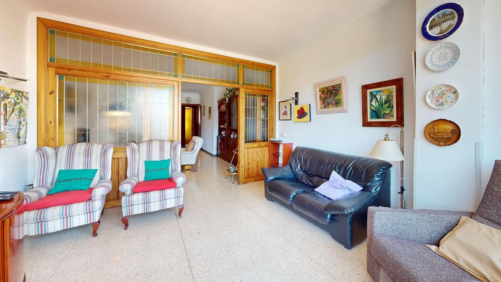 3 bedroom Flat for sale in Palma de Mallorca - € 618,000 (Ref: 9017155)