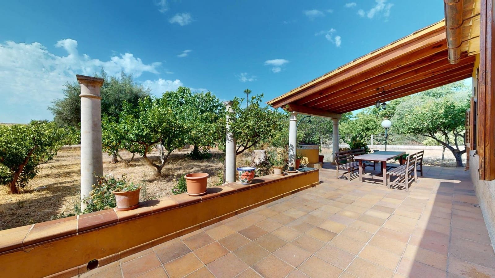 4 bedroom Finca/Country House for sale in Palma de Mallorca - € 795,000 (Ref: 9143087)