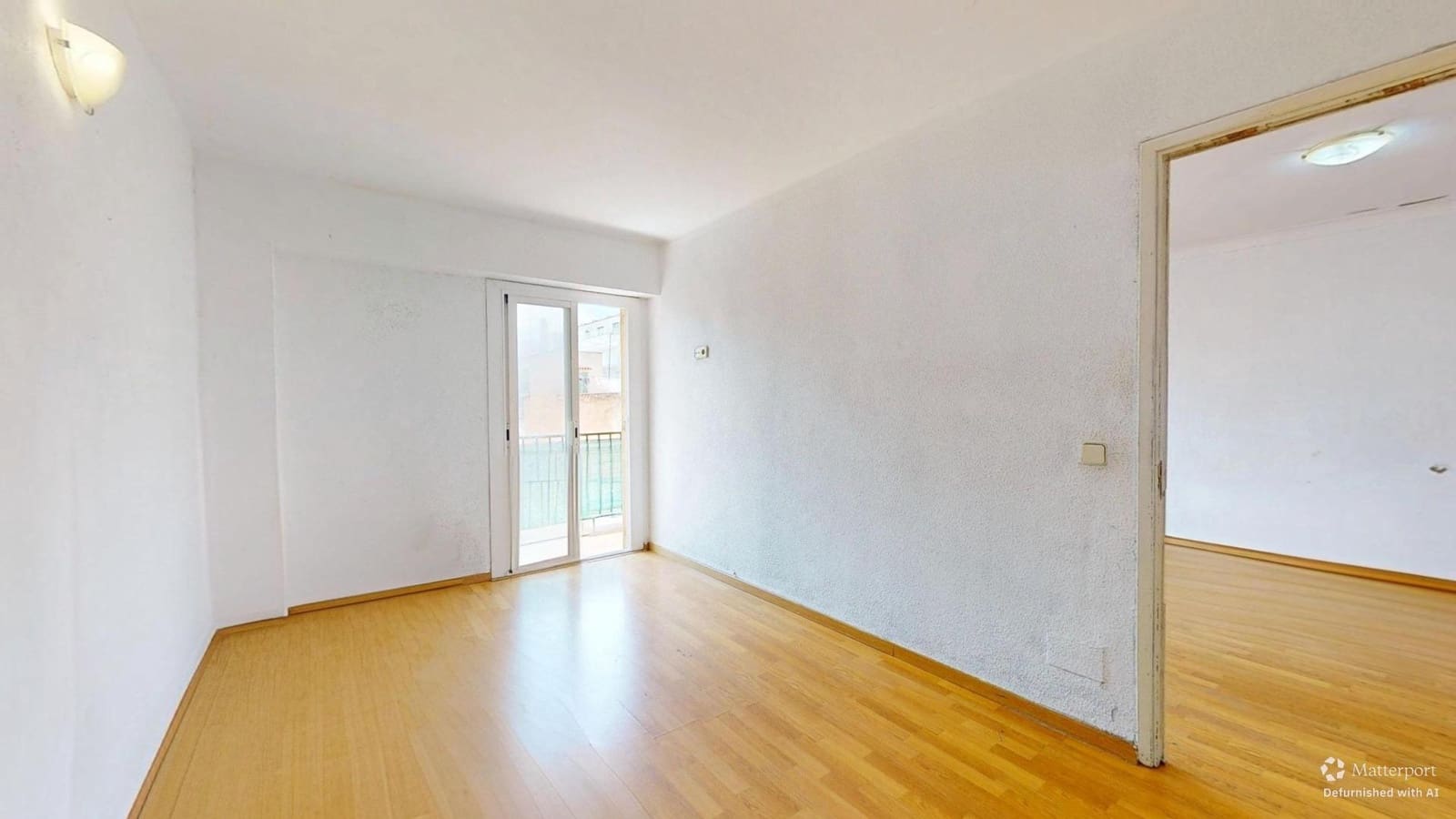 3 bedroom Flat for sale in Palma de Mallorca - € 280,000 (Ref: 9195715)