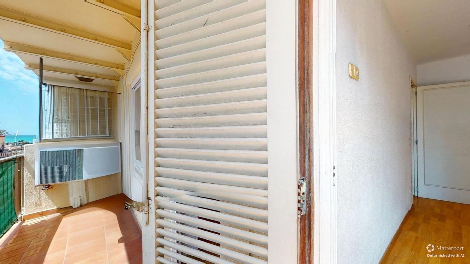 3 bedroom Flat for sale in Palma de Mallorca - € 280,000 (Ref: 9195715)