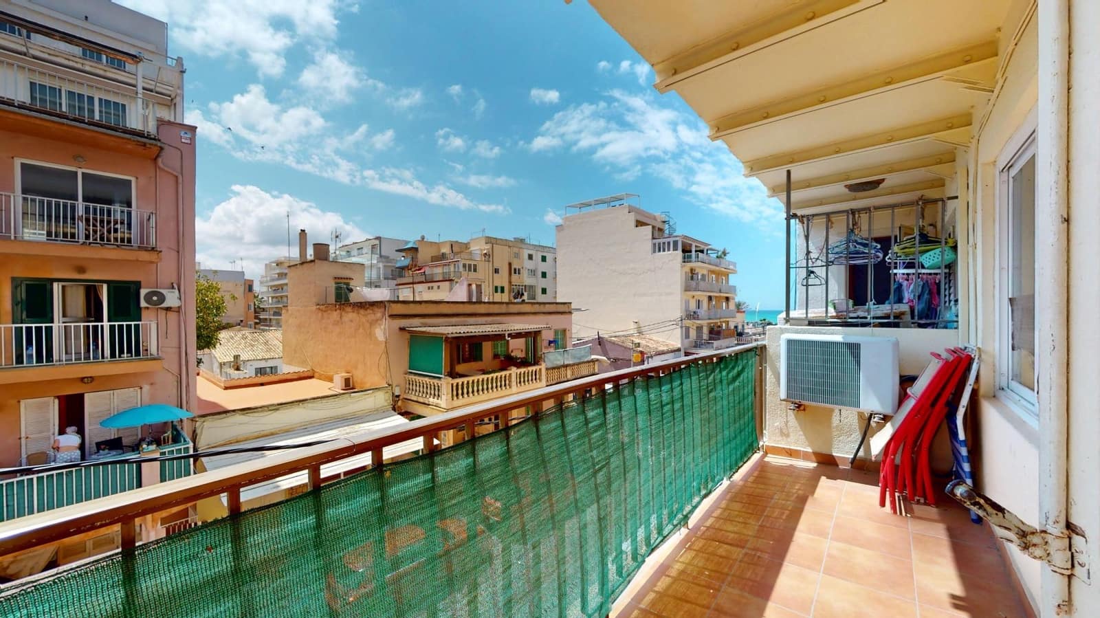 3 bedroom Flat for sale in Palma de Mallorca - € 280,000 (Ref: 9195715)