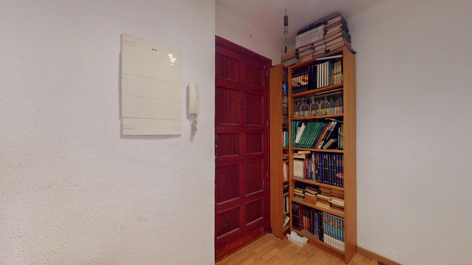 3 bedroom Flat for sale in Palma de Mallorca - € 280,000 (Ref: 9195715)
