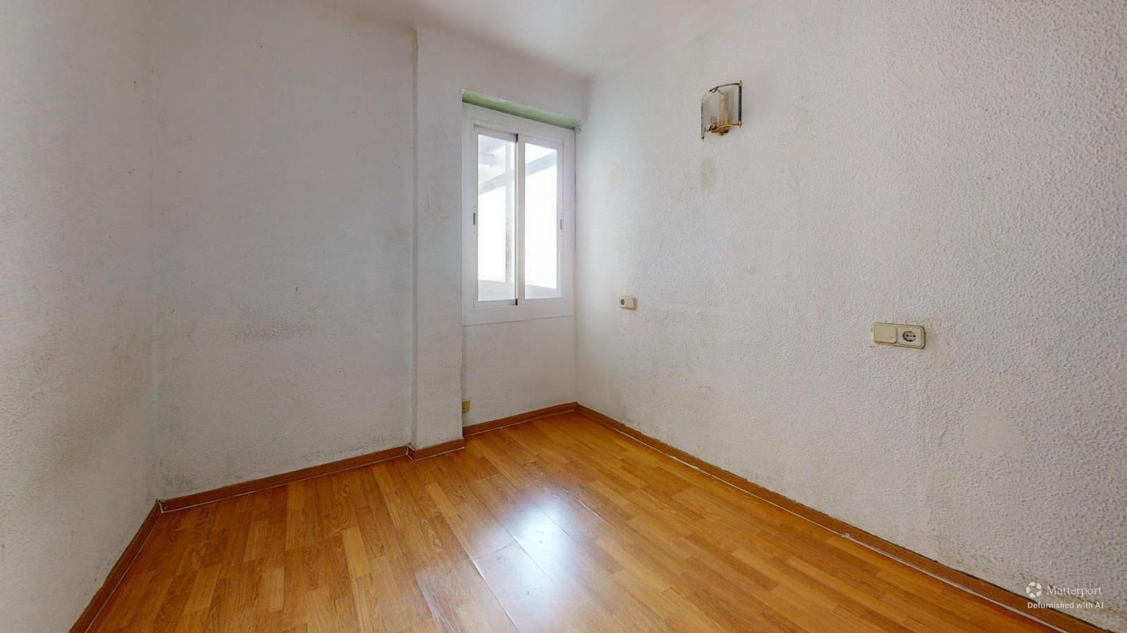 3 bedroom Flat for sale in Palma de Mallorca - € 280,000 (Ref: 9195715)