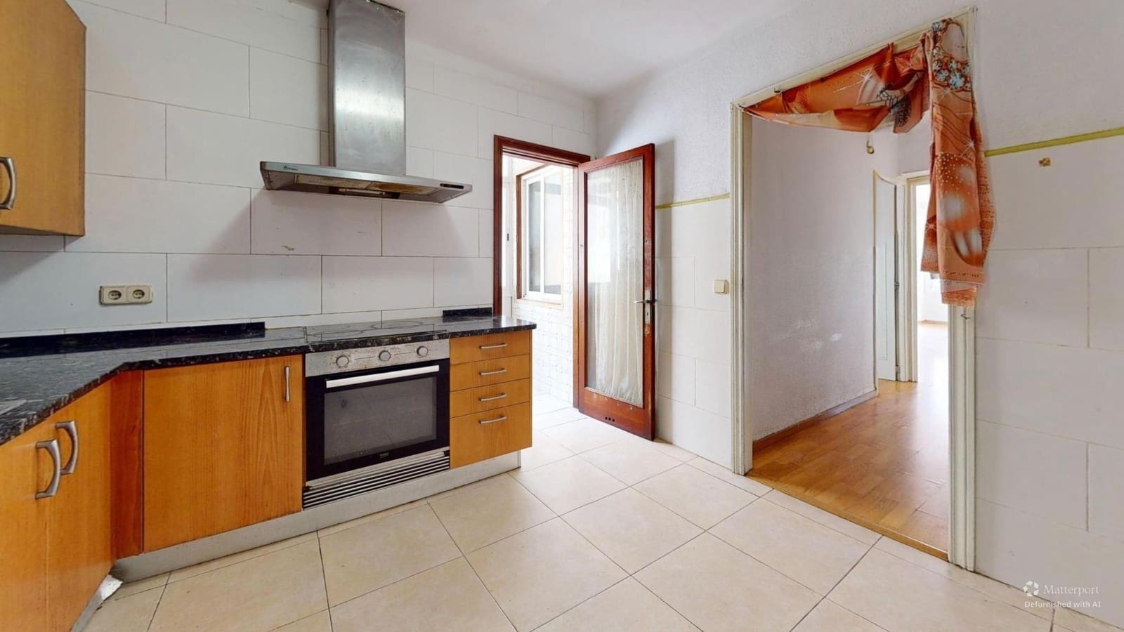 3 bedroom Flat for sale in Palma de Mallorca - € 280,000 (Ref: 9195715)