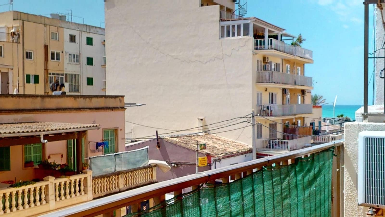 3 bedroom Flat for sale in Palma de Mallorca - € 280,000 (Ref: 9195715)