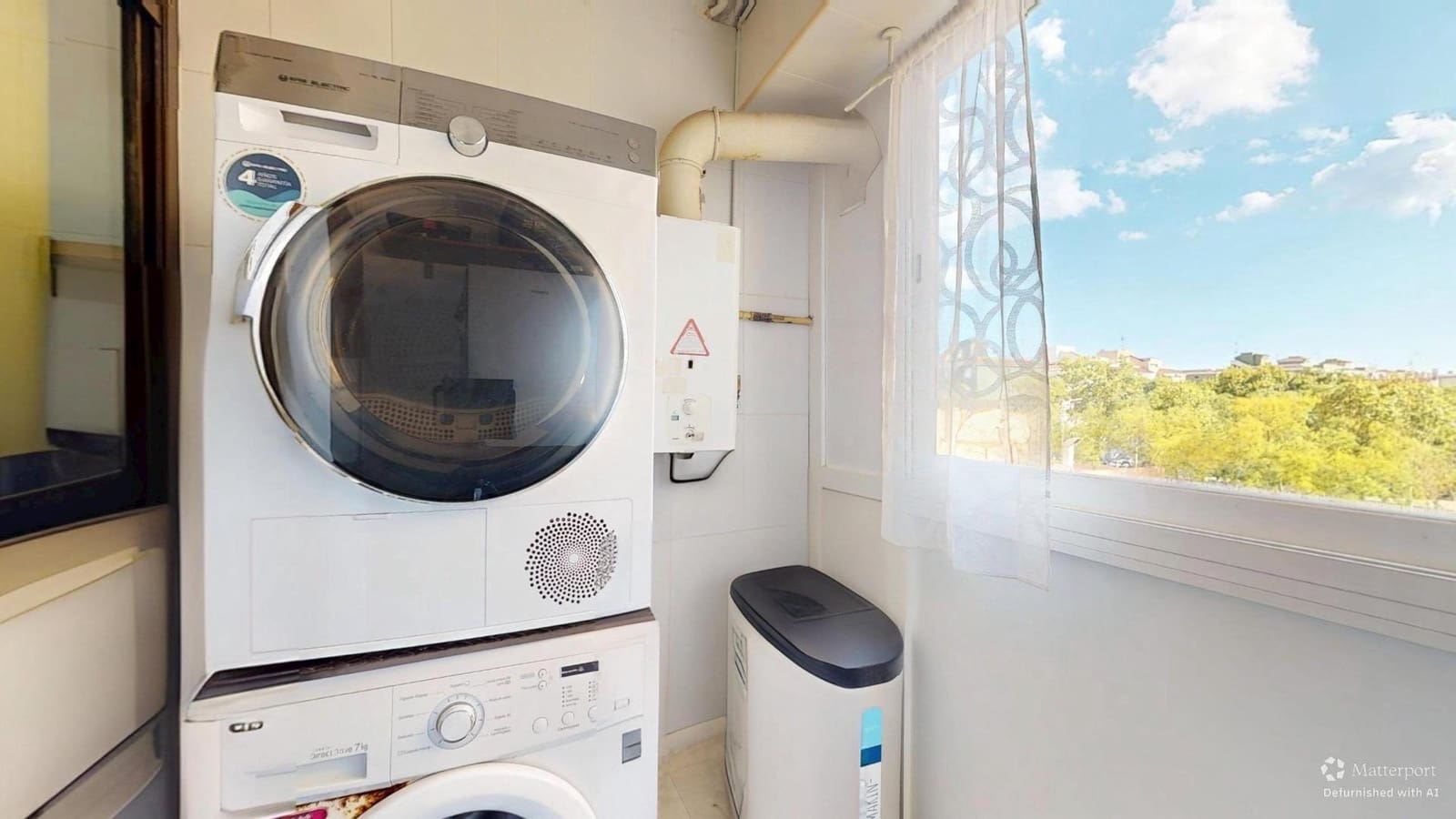 3 bedroom Flat for sale in Palma de Mallorca - € 319,000 (Ref: 9232733)