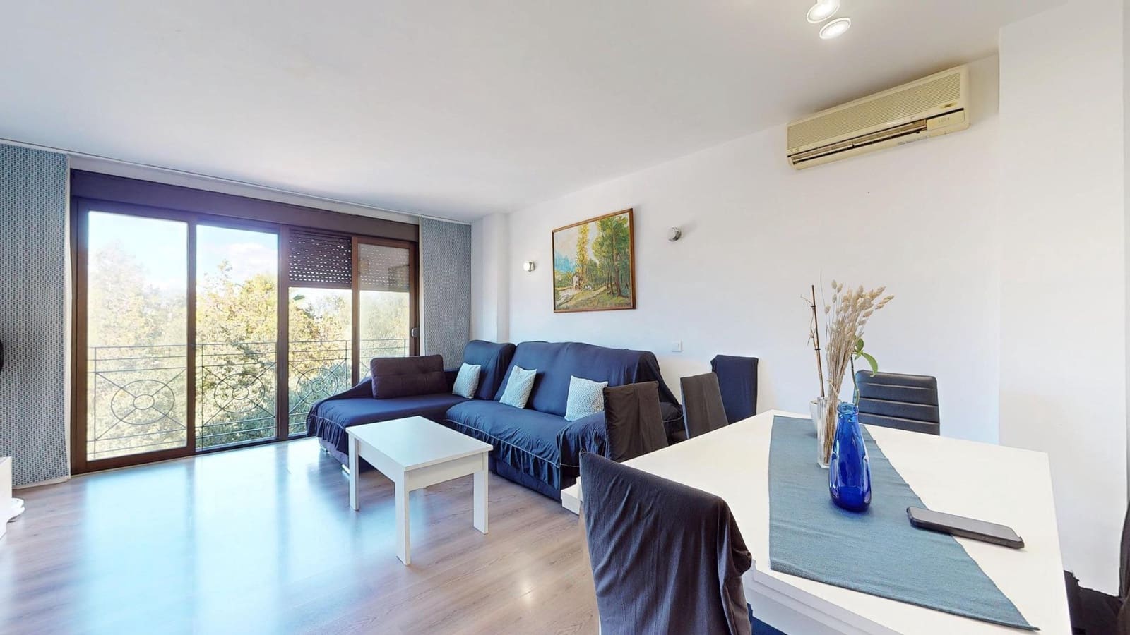 3 bedroom Flat for sale in Palma de Mallorca - € 319,000 (Ref: 9232733)