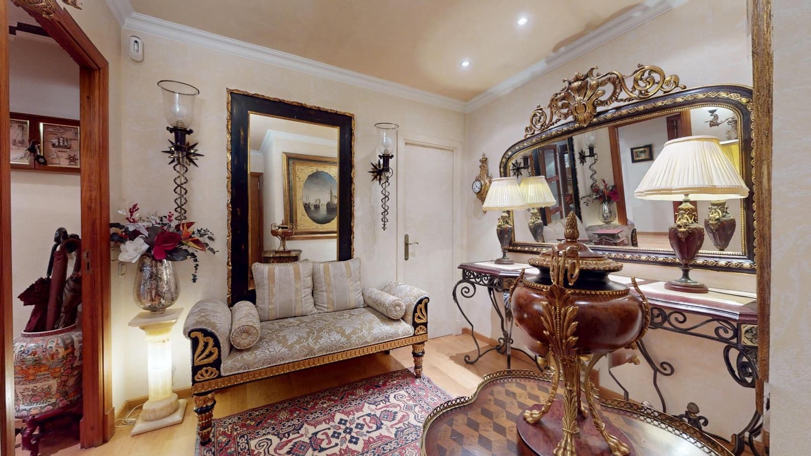 3 bedroom Flat for sale in Palma de Mallorca - € 550,000 (Ref: 9236568)