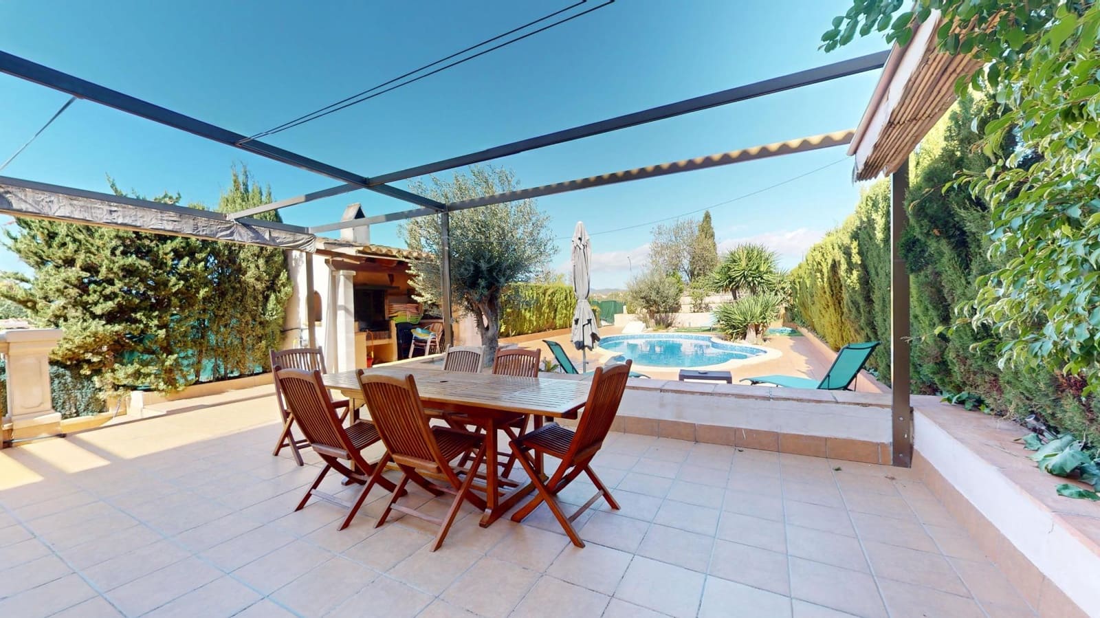 4 soveværelse Semi-Rækkehus til salg i Marratxi med swimmingpool garage - € 795.000 (Ref: 9262737)