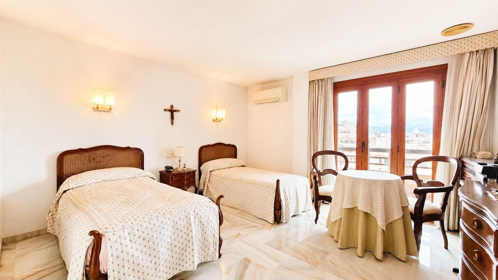5 soveværelse Lejlighed til salg i Palma de Mallorca - € 1.150.000 (Ref: 9303688)