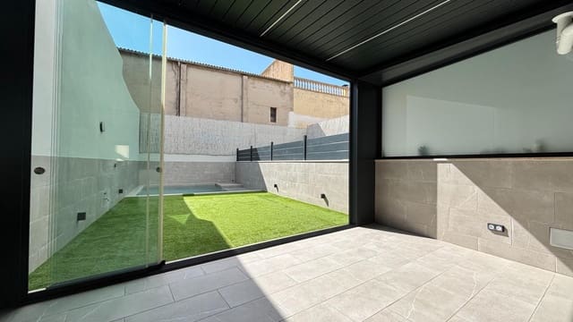 3 sovrum Radhus till salu i Palma de Mallorca med pool - 745 000 € (Ref: 9317971)