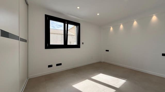 3 Zimmer Reihenhaus zu verkaufen in Palma de Mallorca mit Pool - 745.000 € (Ref: 9317971)