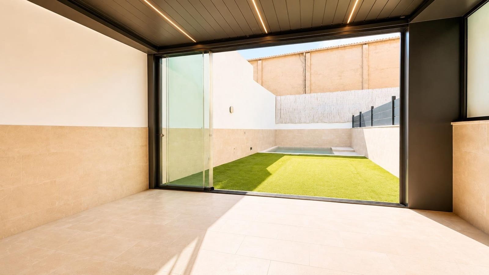 3 camera da letto Villetta a Schiera in vendita in Palma de Mallorca con piscina - 745.000 € (Rif: 9317971)