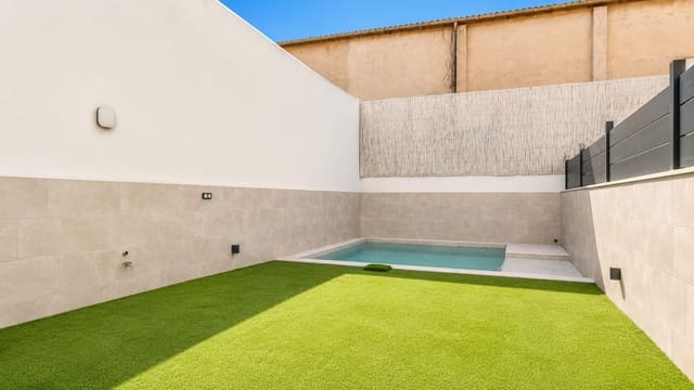 3 sovrum Radhus till salu i Palma de Mallorca med pool - 745 000 € (Ref: 9317971)