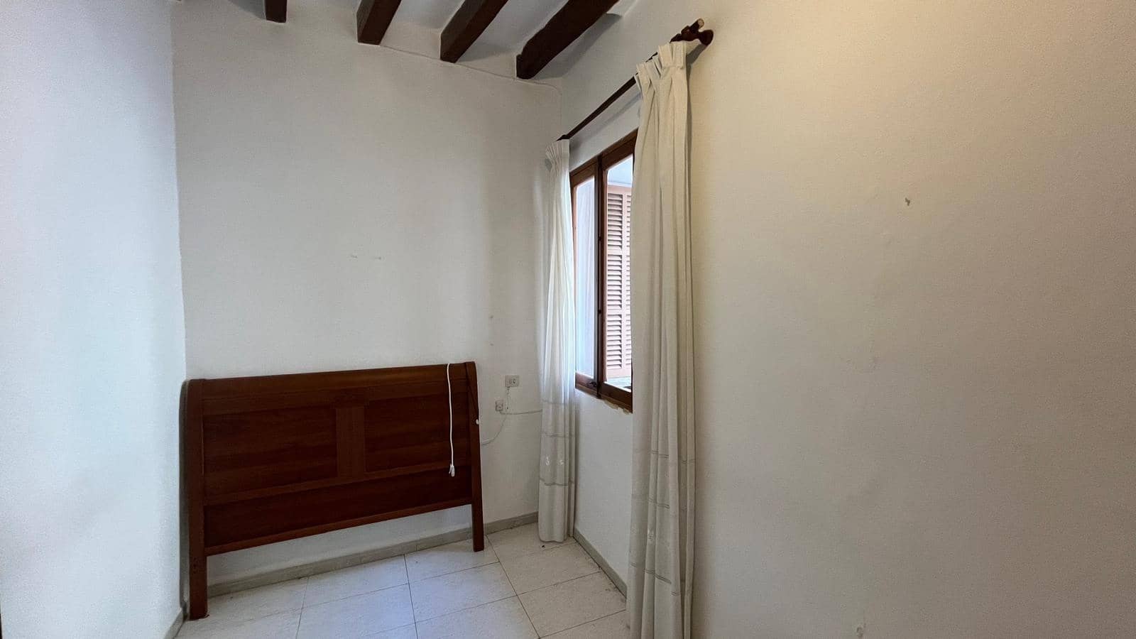 4 bedroom Townhouse for sale in Caimari with garage - € 425,000 (Ref: 9335142)