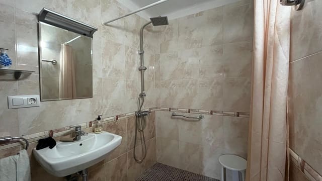 4 sypialnia Dom na sprzedaż w Caimari, Selva z garażem - 425 000 € (Ref: 9335142)