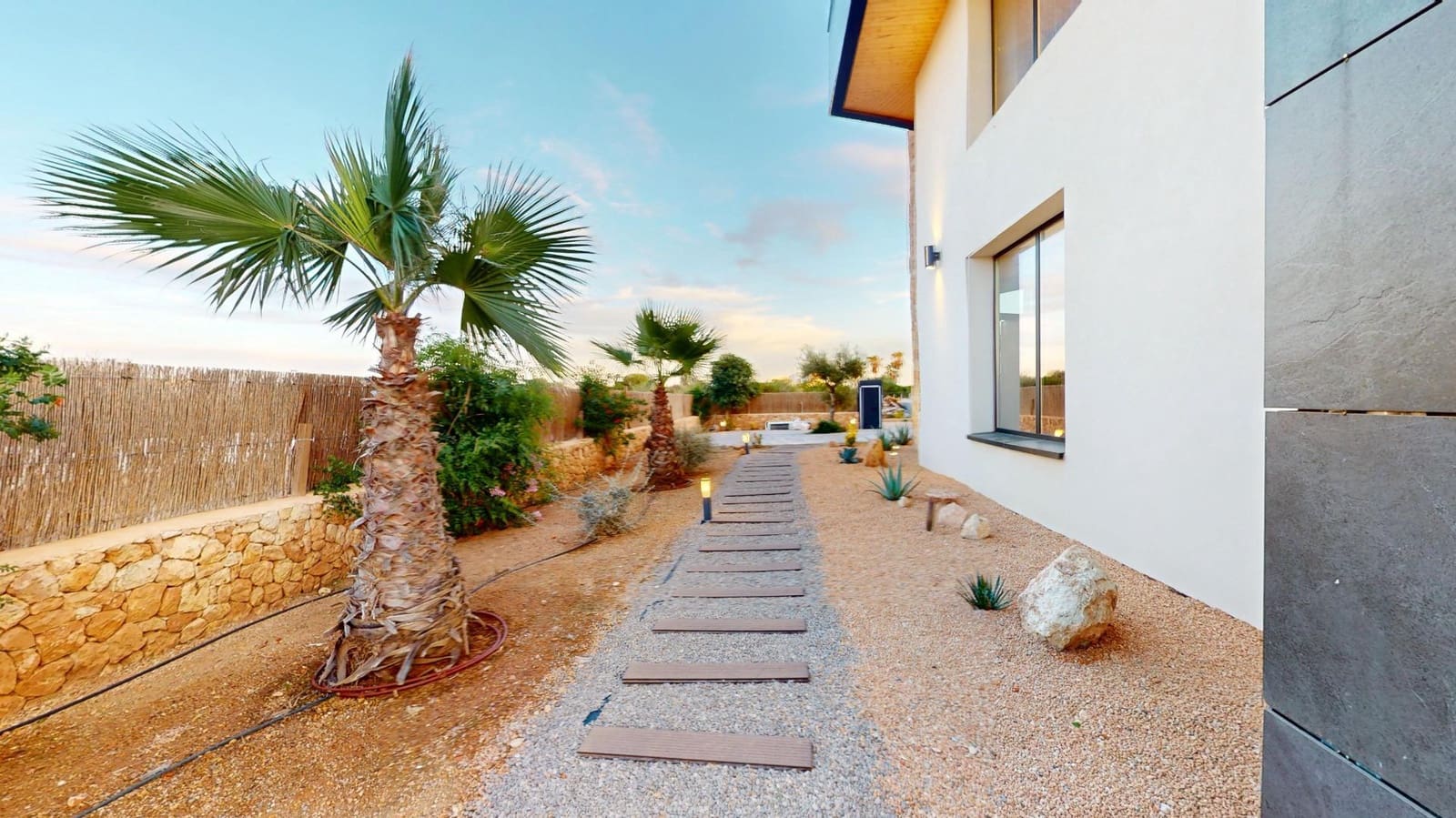 3 bedroom Villa for sale in Sa Rapita / La Rapita with pool garage - € 1,730,000 (Ref: 9341322)