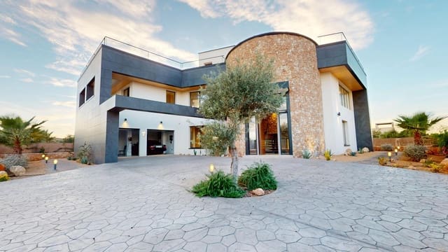 Chalet de 3 habitaciones en Sa Rapita / La Rapita, Campos en venta con piscina garaje - 1.730.000 € (Ref: 9341322)