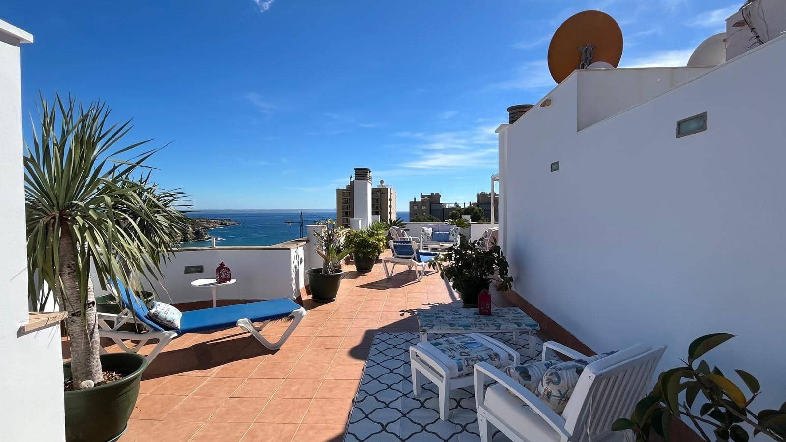 4 bedroom Penthouse for sale in San Agustin / Sant Agusti with pool - € 1,550,000 (Ref: 9353745)