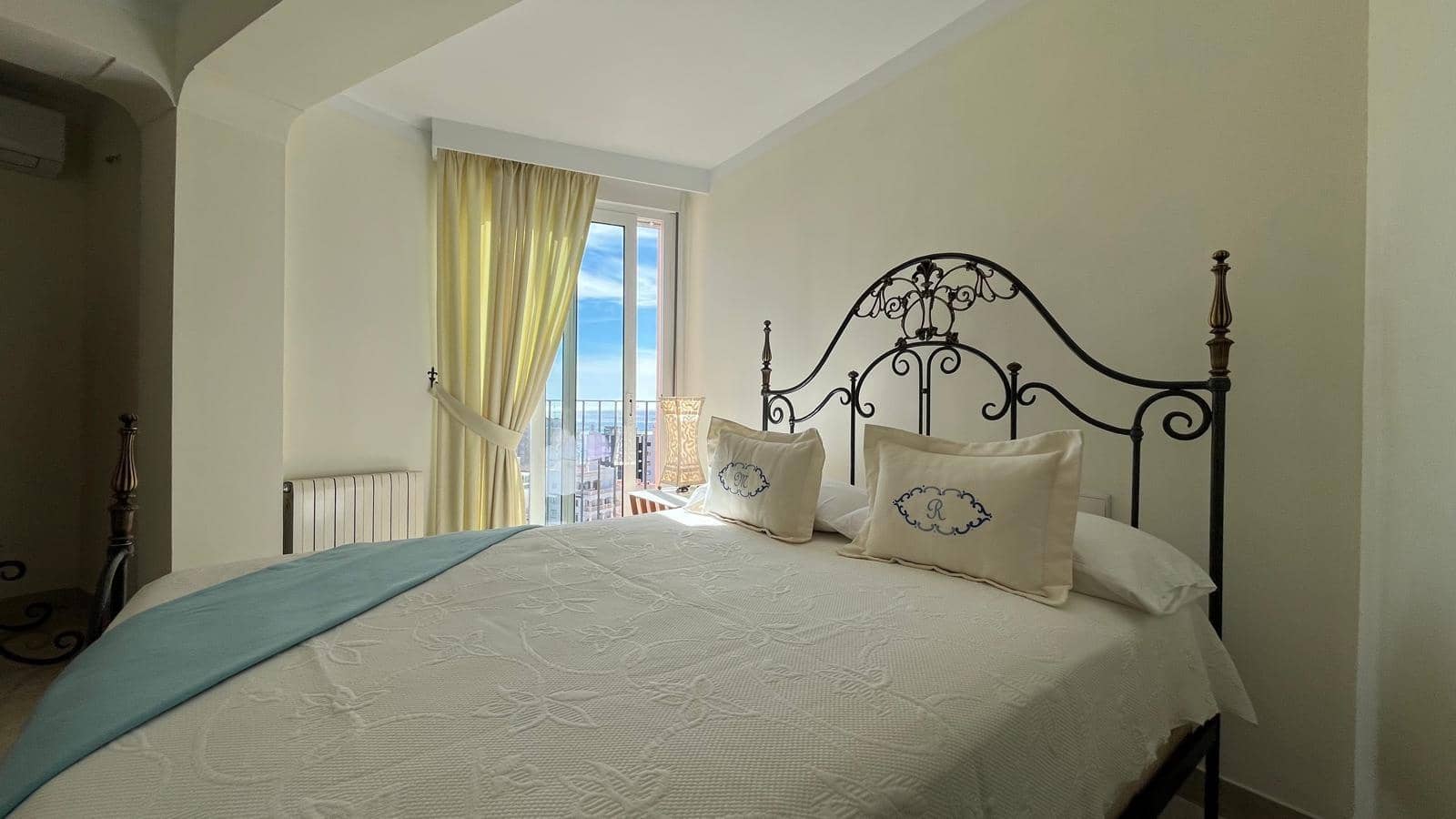 4 makuuhuone Kattohuoneisto myytävänä paikassa San Agustin / Sant Agusti mukana uima-altaan - 1 550 000 € (Ref: 9353745)