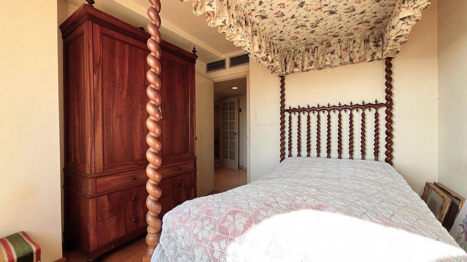 4 slaapkamer Penthouse te koop in Palma de Mallorca met garage - € 900.000 (Ref: 9391053)