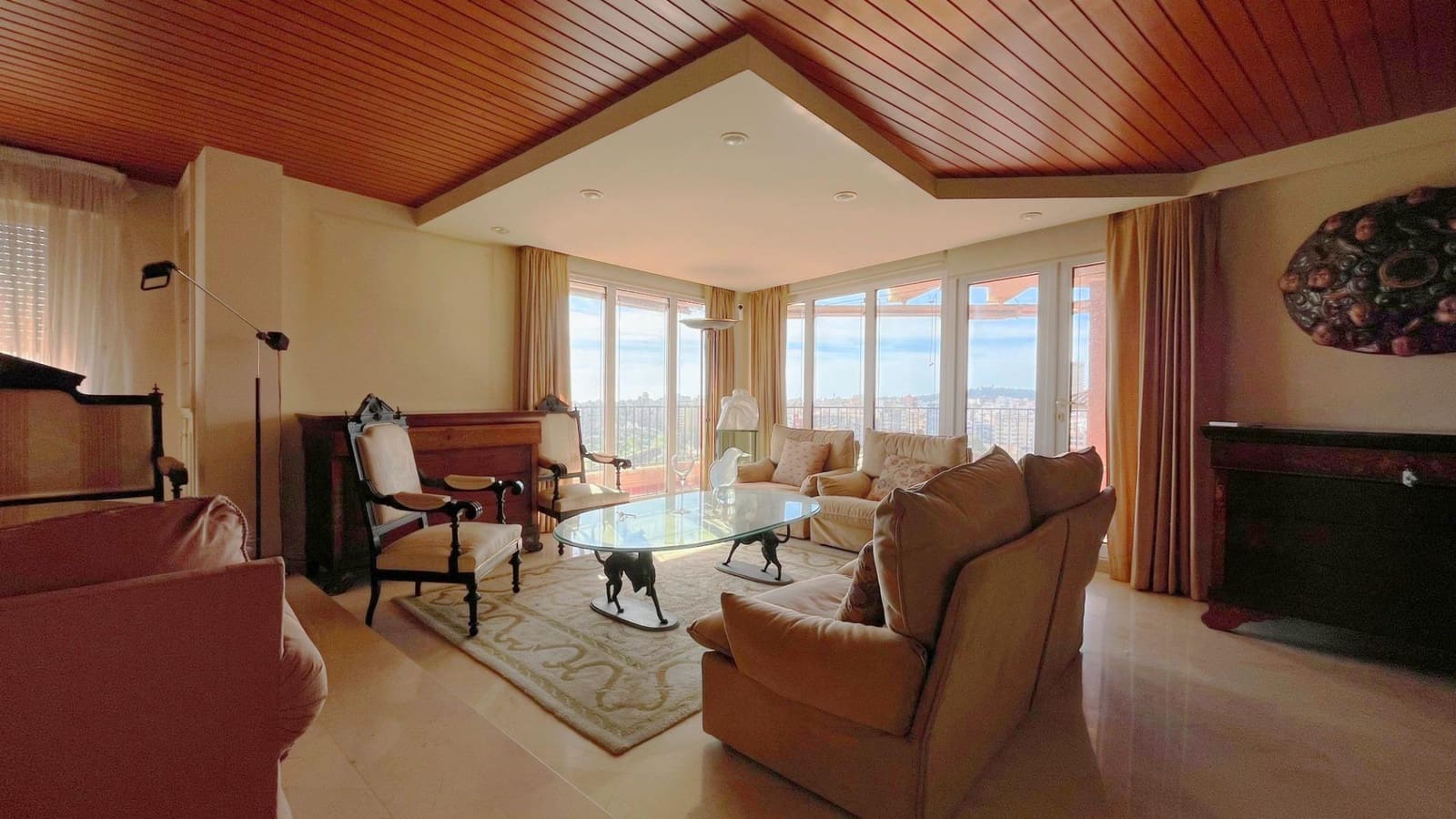 4 slaapkamer Penthouse te koop in Palma de Mallorca met garage - € 900.000 (Ref: 9391053)