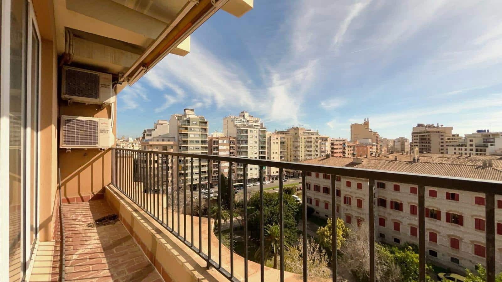 4 slaapkamer Penthouse te koop in Palma de Mallorca met garage - € 900.000 (Ref: 9391053)