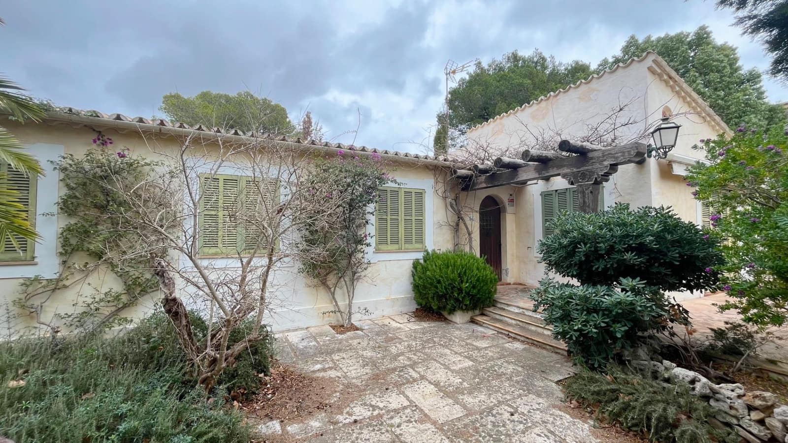 4 bedroom Villa for sale in Pollensa / Pollenca - € 850,000 (Ref: 9391054)